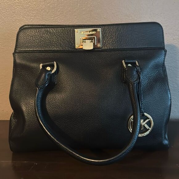 Michael Kors Black Classic Satchel - Picture 1 of 15